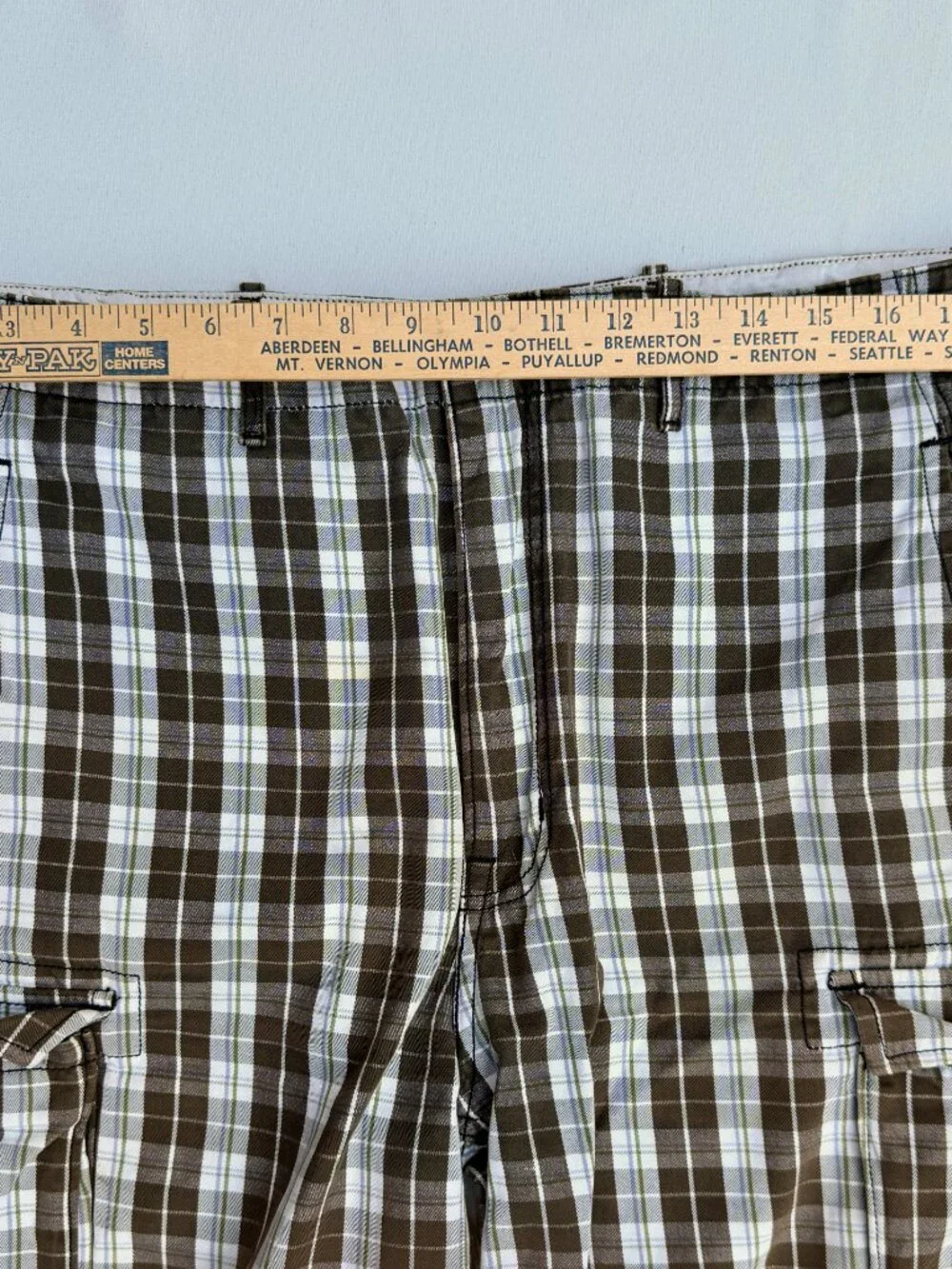 Levi Brown Plaid‎ Hybrid Plaid Cargo Shorts Flat Front Surf Skate Mens 36